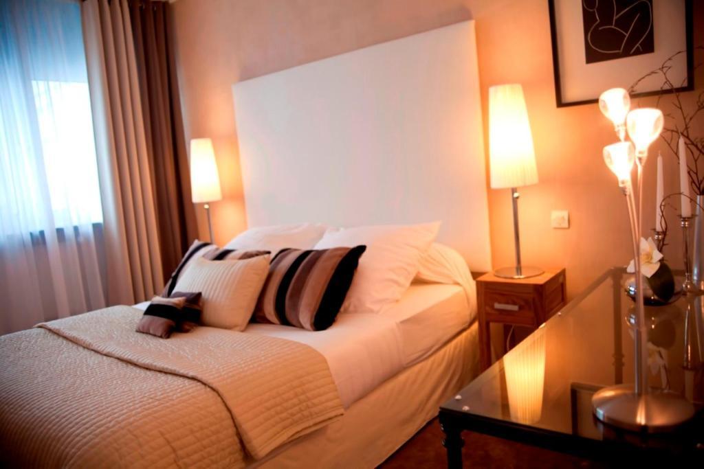 Dm Hotel Forbach Oda fotoğraf